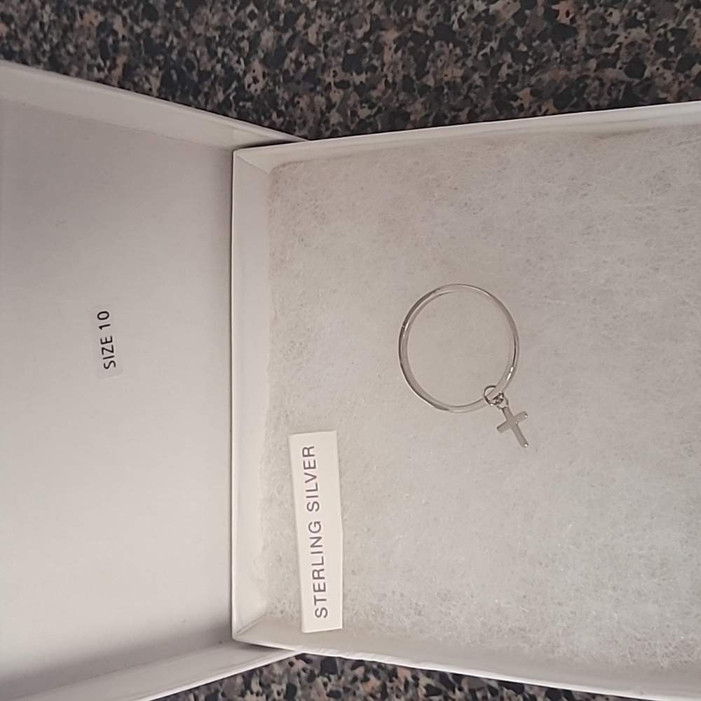 Sterling silver ring - Picture 3 of 3